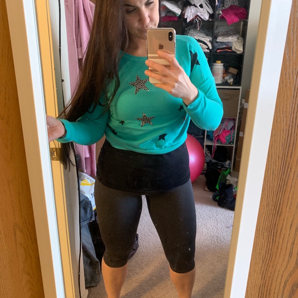 Turquoise crop sweatshirt⭐️